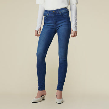 Medium Blue
