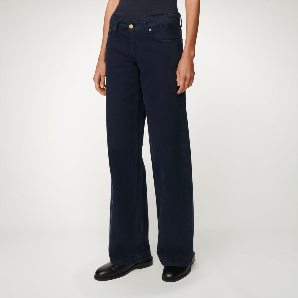 L32 - 805 Mood Indigo